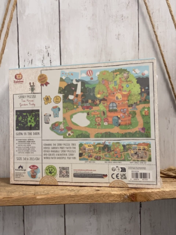 neu  Storypuzzle  18 Teile  Tree House / Garden Party 