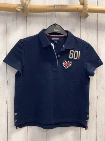Tommy Hilfiger Poloshirt  Gr. 110  blau Aufnäher Schrift 