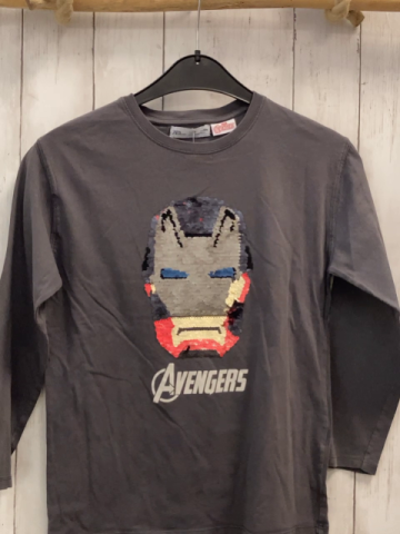 Zara  Langarmshirt  Gr. 134  grau Pailettenbild Avengersfigur 