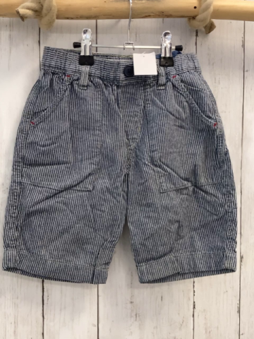 Uniqlo Shorts Gr. 116  blau weiß gestreift 