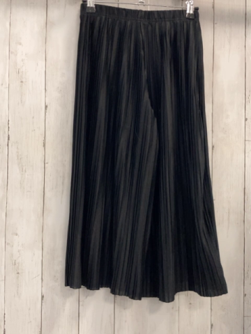 reserved Hose Gr. 158  schwarz Falten weites Bein