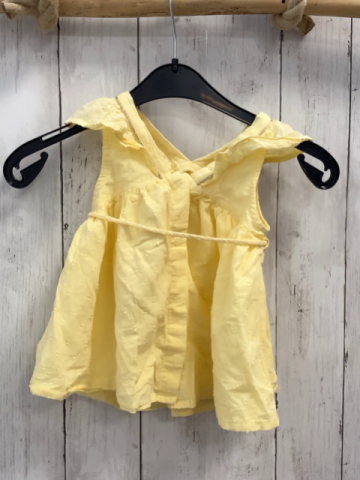 Tape à l´ oiel  Kleid  Gr. 68  gelb Rüschen 