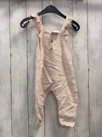 Zara  Latzhose  Gr. 80  rosa Träger mit Rüschen Strick 