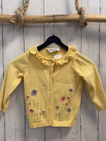   Strickjacke  Gr. 86  gelb gestickte Blumen Rüschenkragen 