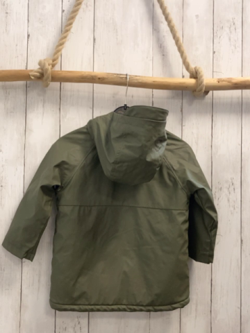 zara Regenjacke Gr. 98  oliv gummiert gefüttert