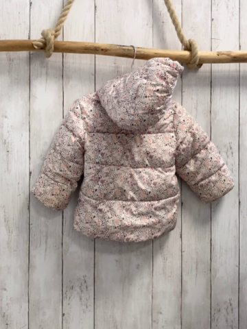 H&M  Winterjacke  Gr. 86  weiß Vögel Blätter Blüten lachs Reißverschluss + Futter 