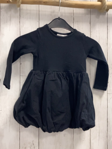 Zara  Kleid  Gr. 98  schwarz Strickboberteil Ballonrock 