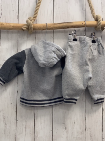 2tlg H&M  Sweatjacke + Jogginghose Gr. 62  hellgrau graue Streifen Snoopy Kapuze mit Teddyfutter 