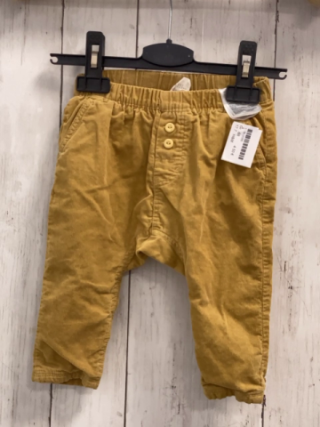 H&M  Hose  Gr. 68  mais Kord gefüttert 