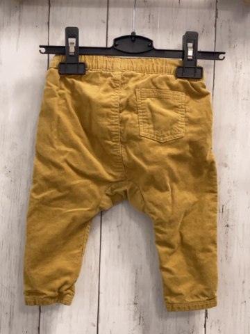 H&M  Hose  Gr. 68  mais Kord gefüttert 