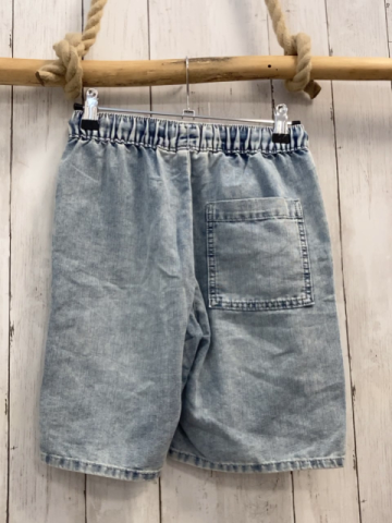 H&M  Shorts  Gr. 146  blau Jeans  Gummizugbund mit weißer Kordel 