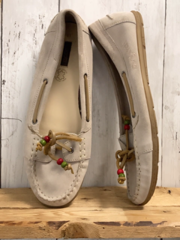 Bugatti  Ballerinas  Gr. 41  grau Lederschnürsenkel mit Perlen 