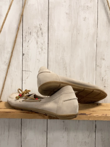 Bugatti  Ballerinas  Gr. 41  grau Lederschnürsenkel mit Perlen 