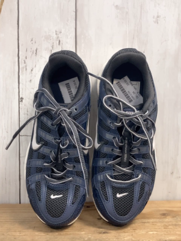 neu Nike  Schuhe  Gr. 34  blau grau weiße Sohe 