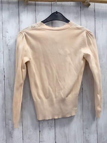   Strickjacke   Gr. 140  heller lachston Lochmuster Herzen 