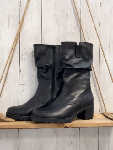 Gabor  Stiefel Gr. 38  schwarz NP 140 € Schaft 26 cm, Absatz 45 mm Sohle verschmutzt sonst neuwertig 