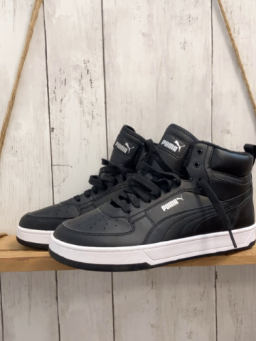 Puma neu Boots Gr. 41  schwarz weiße Sohle
