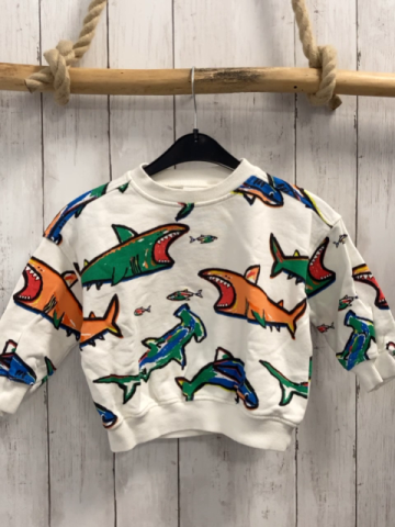 Zara  Pullover  Gr. 86  weiß bunte Haie und Fische 