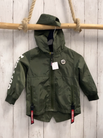   Regenjacke  Gr. 98  oliv Kapuze weiße Schrift 