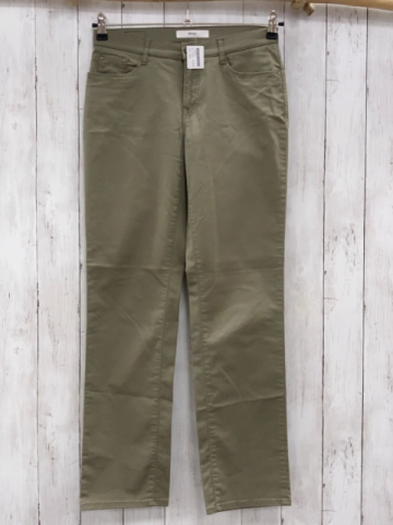 Brax  Hose  Gr. 27/30  oliv 