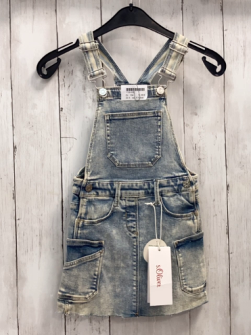 neu S´Oliver  Trägerrock  Gr. 104  blau Jeans NP 39,99 € 