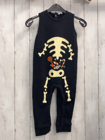 Benetton Overall Gr. 92  schwarz beige Knochen Süßigkeiten 