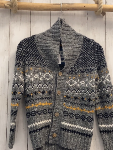   Strickjacke  Gr. 116  hellgrau schwarz weiß ocker Streifen+ Muster 