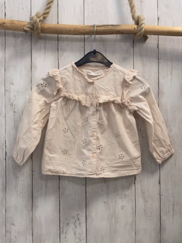 zara Bluse Gr. 104  rosa gestickte Blumen Lochmuster