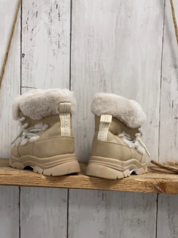 Zara  Boots  Gr. 22  beige  hellgrau Plüsch Schnürsenkel mit silber Glitzer 