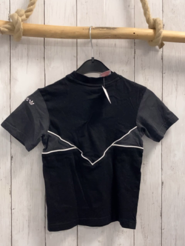 Adidas  T-Shirt  Gr. 110  schwarz grau weißer Bund + weißes Label 