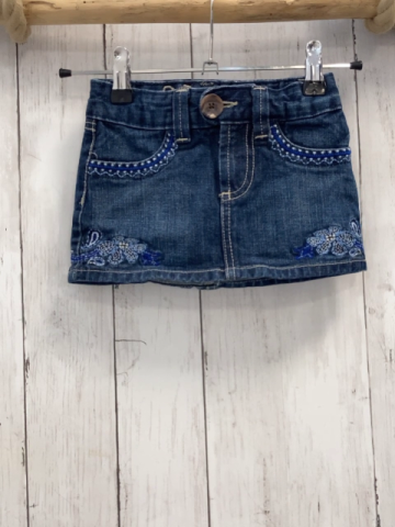 GAP  Rock Gr. 92  blau Jeans blau hellblau weiße Stickerei 