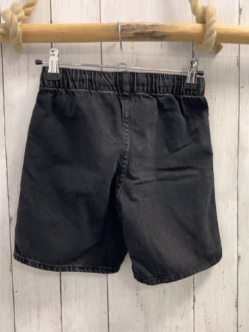 H&M  Shorts  Gr. 122  grau Jeans Gummizugbund mit weißer Kordel