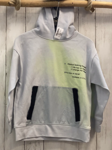 Zara  Pullover  Gr. 122  hellgrau gelb gemustert Bauchtasche mit schwarzerm Rand 