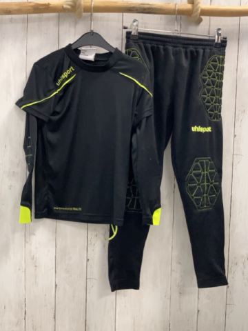 Uhlsport  Sportset lang  Gr. 128  schwraz hellgrüne Nähte 