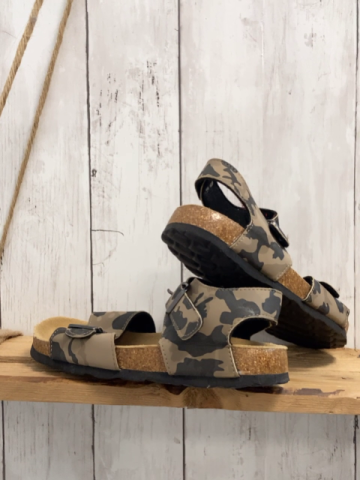 VTY Sandalen  Gr. 32  hellbraun braun schwarz gemustert 