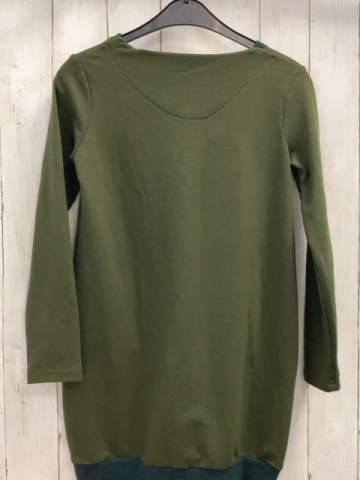 Sara  Longpulli/Kleid  Gr. 152  oliv petrol Rippen Kette 