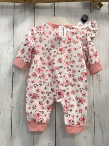 2tlg  Schlafanzug + Handschuhe  Gr. 62  weiß lachs Bund mit Rüschen Blumen 