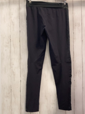 neu Adidas  Jogginghose  schwarz + schwarz grau gemusterter Seitenstreifen NP 74,99 € red. auf 49,99 € 