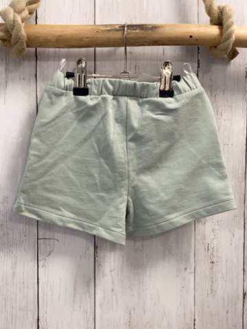   Shorts  Gr. 104  mint Blumen-Lochstickerei 