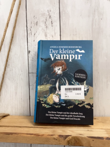   Buch Der kleine Vampir 