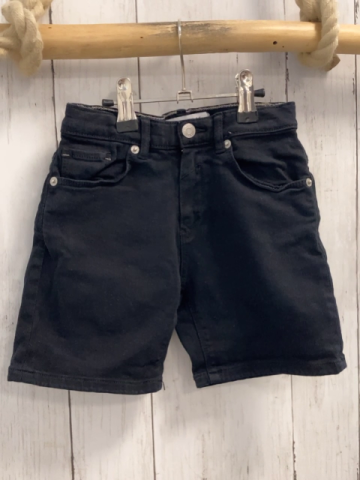 Zara  Shorts  Gr. 110  schwarz Bund verstellbar