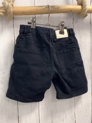 Zara  Shorts  Gr. 110  schwarz Bund verstellbar