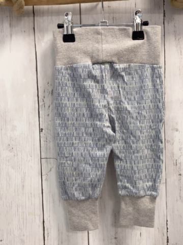 Fixoni  Jogginghose  Gr. 56  hellgrau blaue Striche 