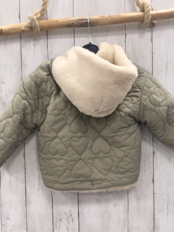 Zara  Wende-Winterjacke  Gr. 104  mint Herzen / beige Plüsch 