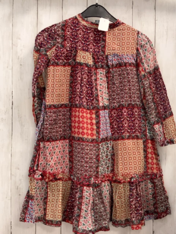 Zara  Kleid  Gr. 140  rot kiwi beige weiß Bumen + Ornamentdruck 