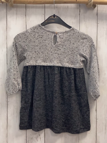 Zara  Kleid  Gr. 98  hellgrau graue Punkte + grau dunkelgrau meliert 