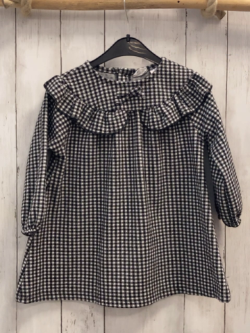 Zara  Kleid  Gr. 98  schwarz weiß kariert Rüschen 