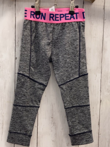Next  Sportleggings  Gr. 104  grau meliert pink Bund mit blauer Schrift 