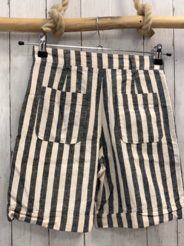 Zara  Shorts  Gr. 152  beige dunkelgraue Streifen 