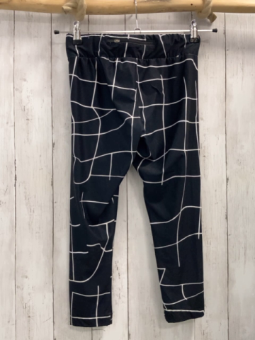 Puma  Sportleggings  Gr. 152  schwarz weiß kariert 